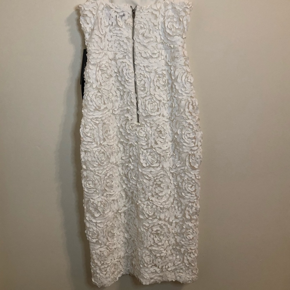 NWT Lulu’s White Textured Floral midi dress XSMALL - Picture 5 of 9